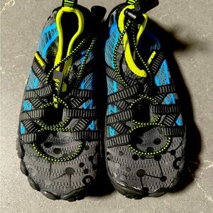 Ubfen Water Shoes Kids Size 13